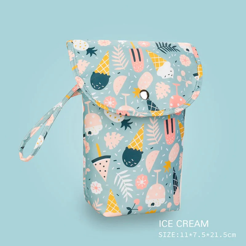SplashSak™ – The Ultimate Waterproof Wet Bag for Busy Parents